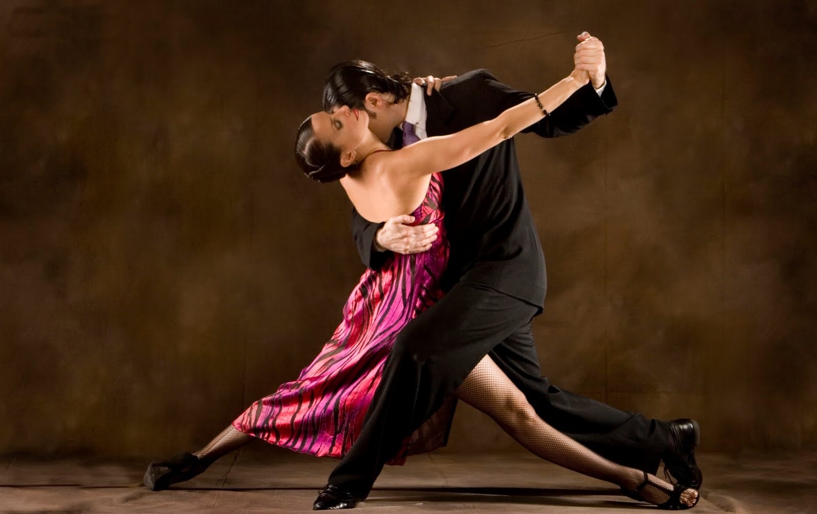 tinta Templado Ropa Las 10 mejores canciones y letras de Tango para bailar - go&dance