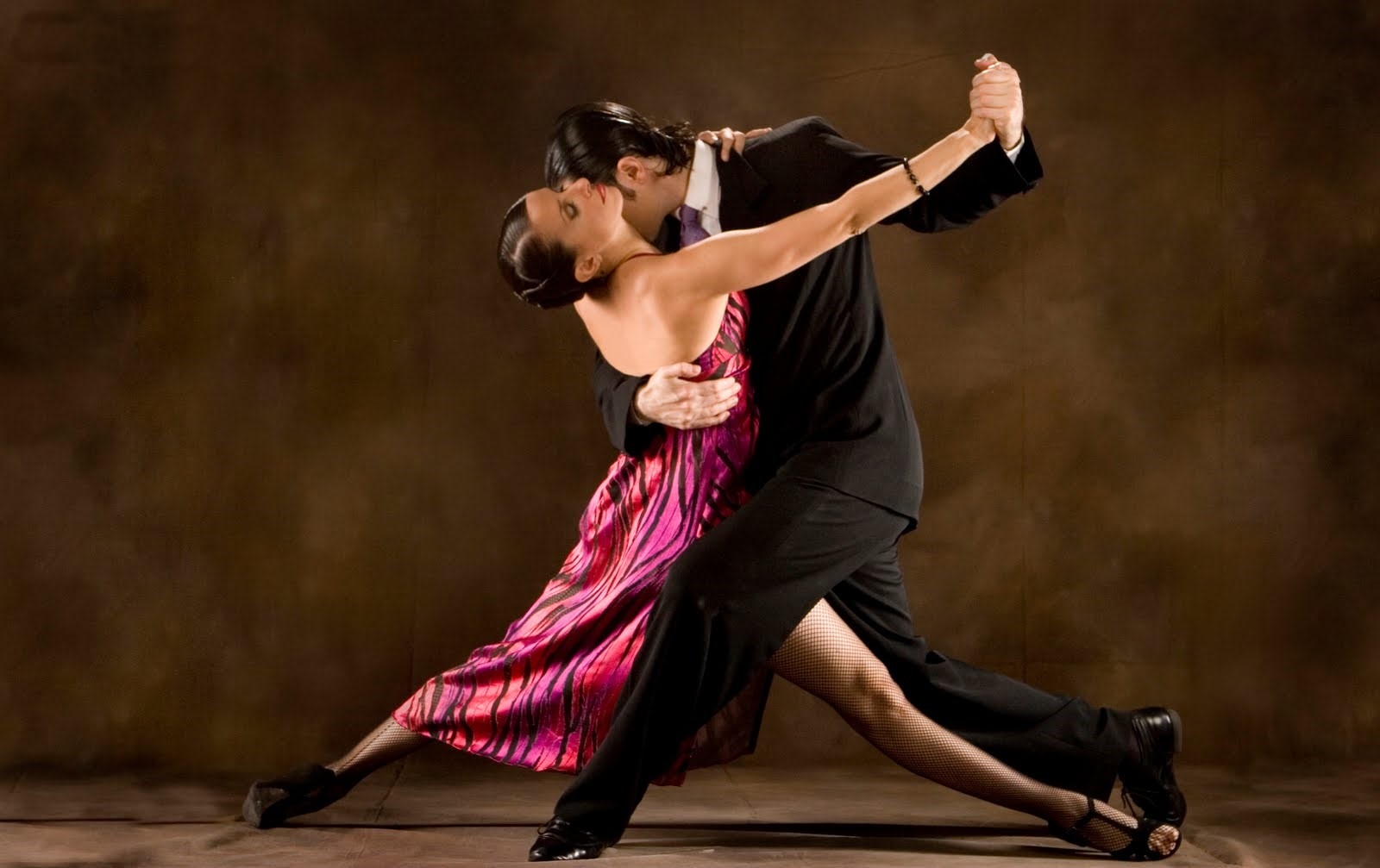 Las 10 mejores canciones y letras de Tango para bailar - go&dance